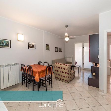 Appartamenti Rivamare Diano Marina Oda fotoğraf