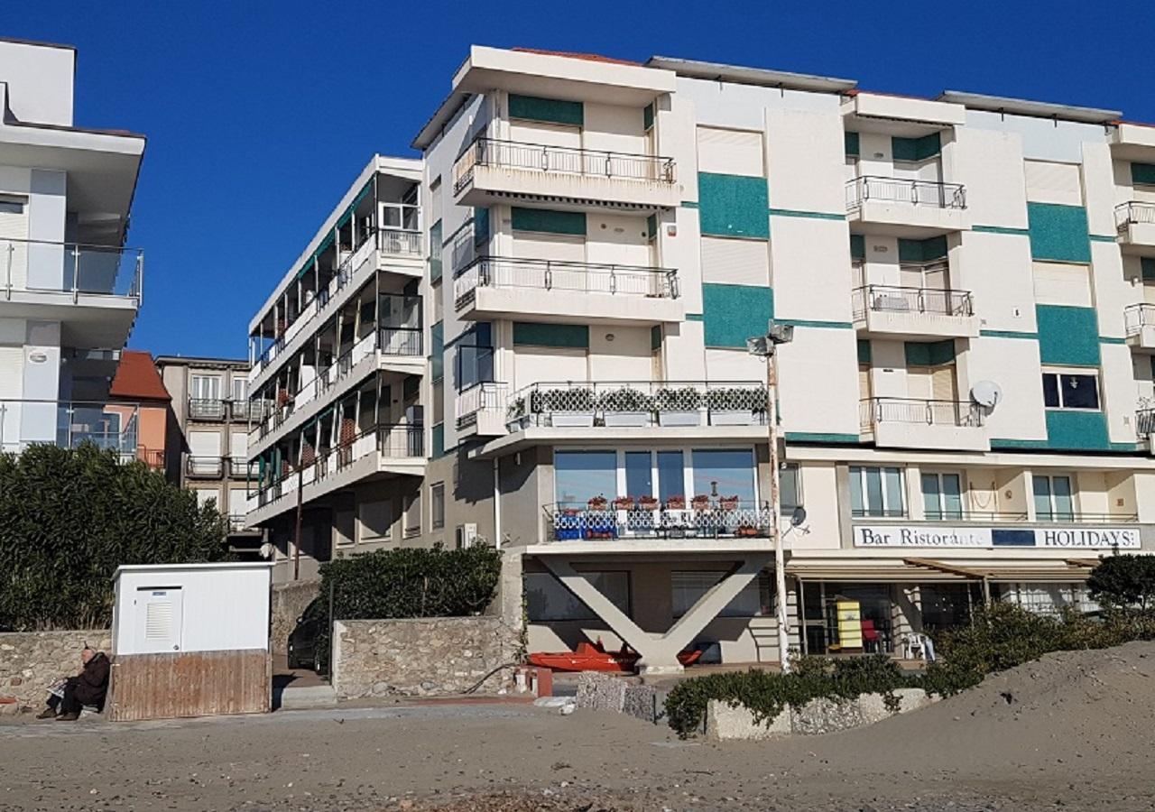 Appartamenti Rivamare Diano Marina Dış mekan fotoğraf